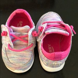 Baby girl’s SPERRY shoes